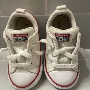 Converse toddler girl  Size 7